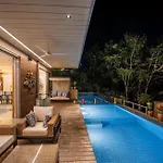 Avior By Hireavilla - 4Br With Private Pool In Parra