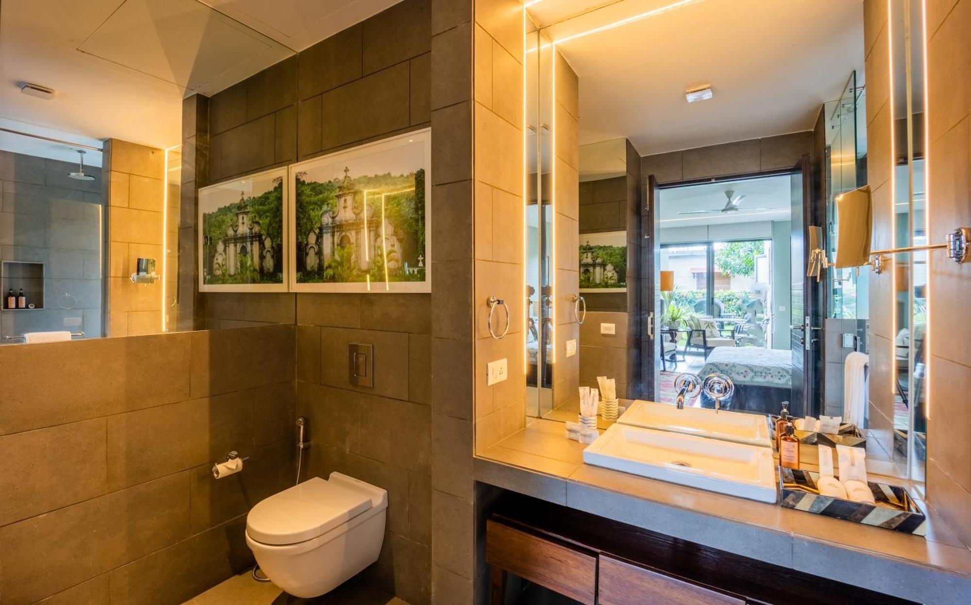 Avior By Hireavilla - 4br With Private Pool In